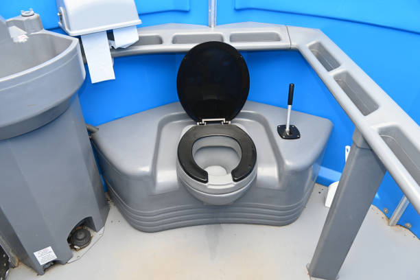 Best Luxury portable toilet rental  in Biddeford, ME